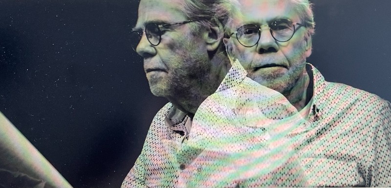 A.S. Talma Stichting biedt Talma Huizen gratis voorstelling Hé Mister Parkinson aan